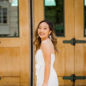 Meet your Posher, April